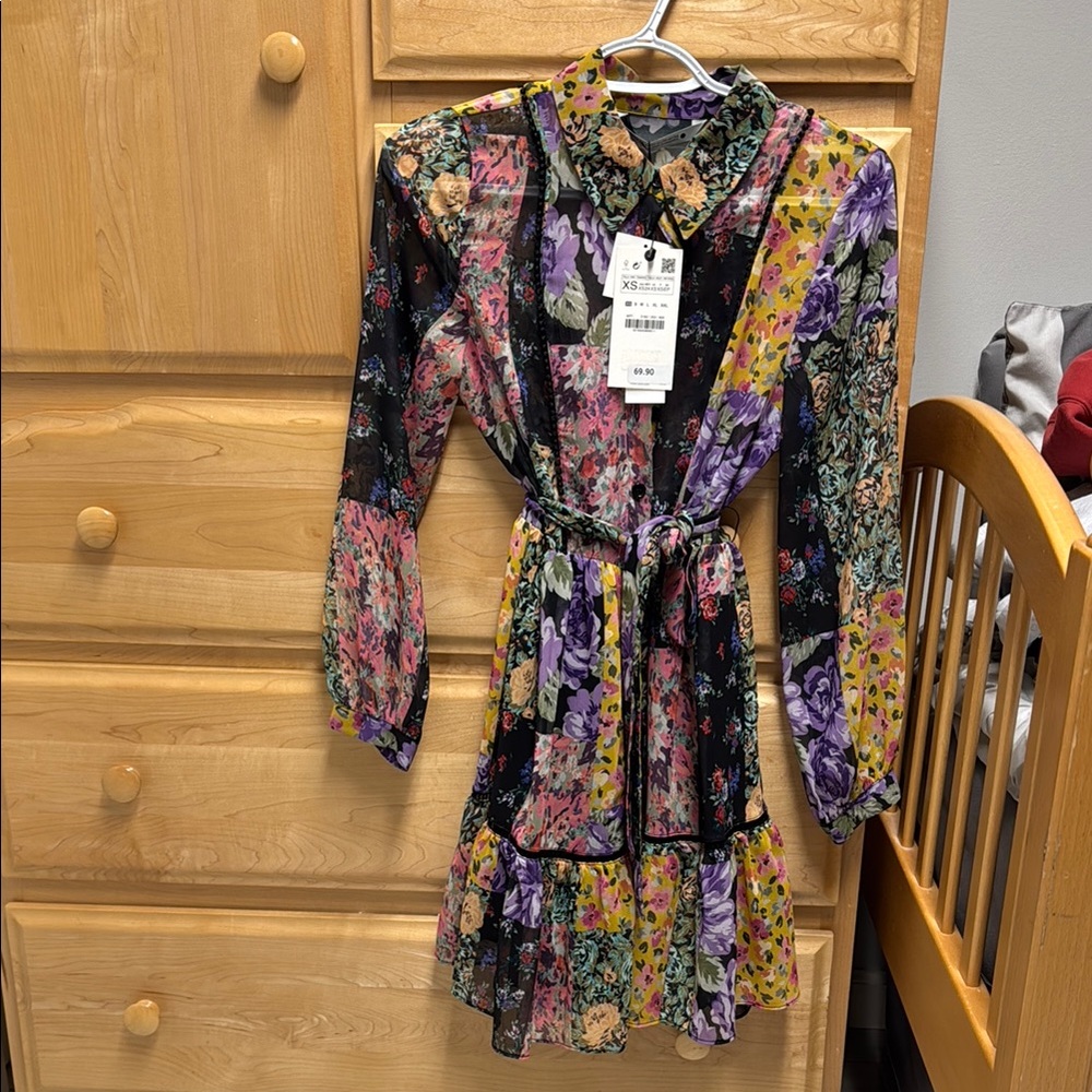 Floral lined Sheer Long Sleeve Dress
